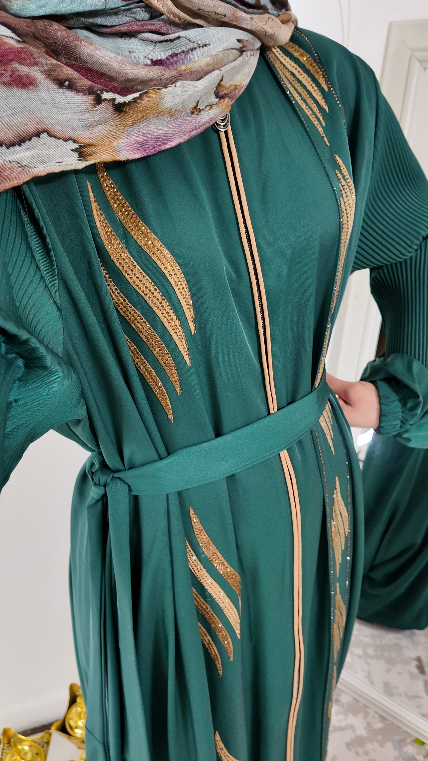 Emerald Gilded Waves Abaya